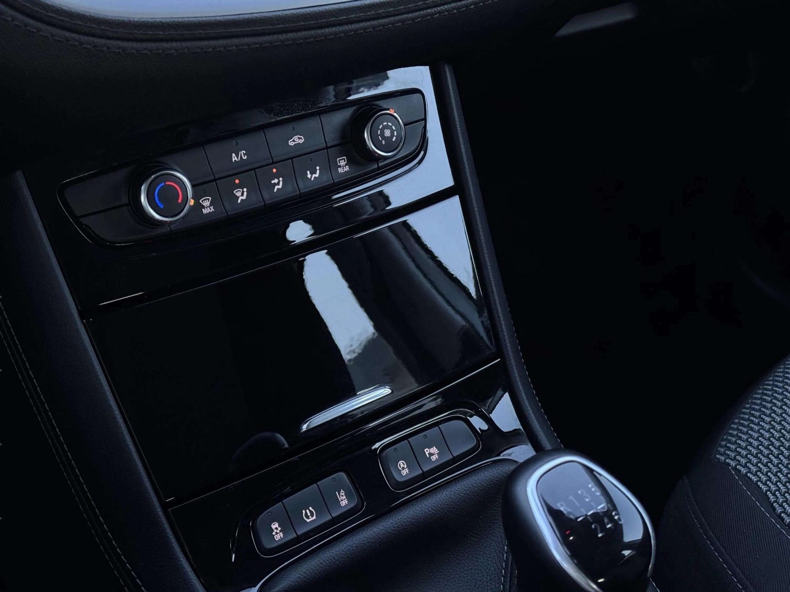 2020 Opel Grandland X — fotografija 15