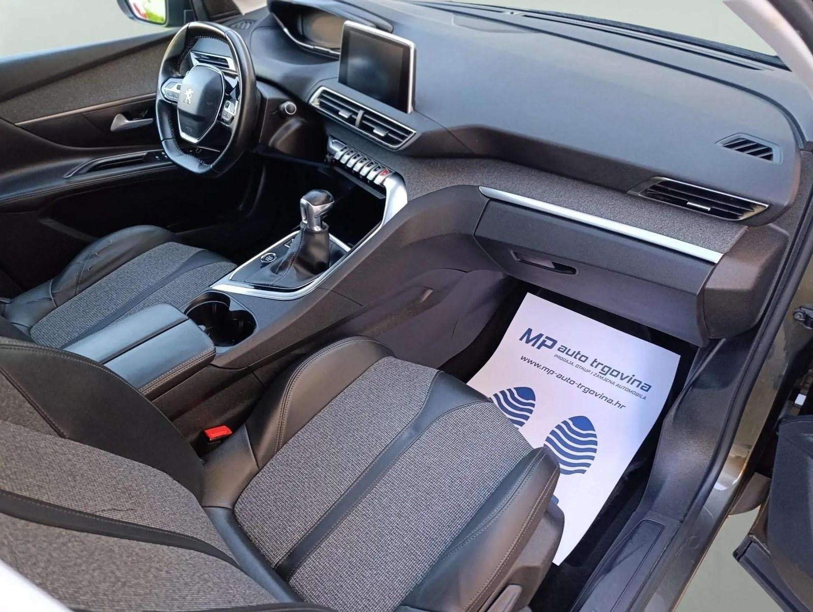 2020 Peugeot 5008 — fotografija 22
