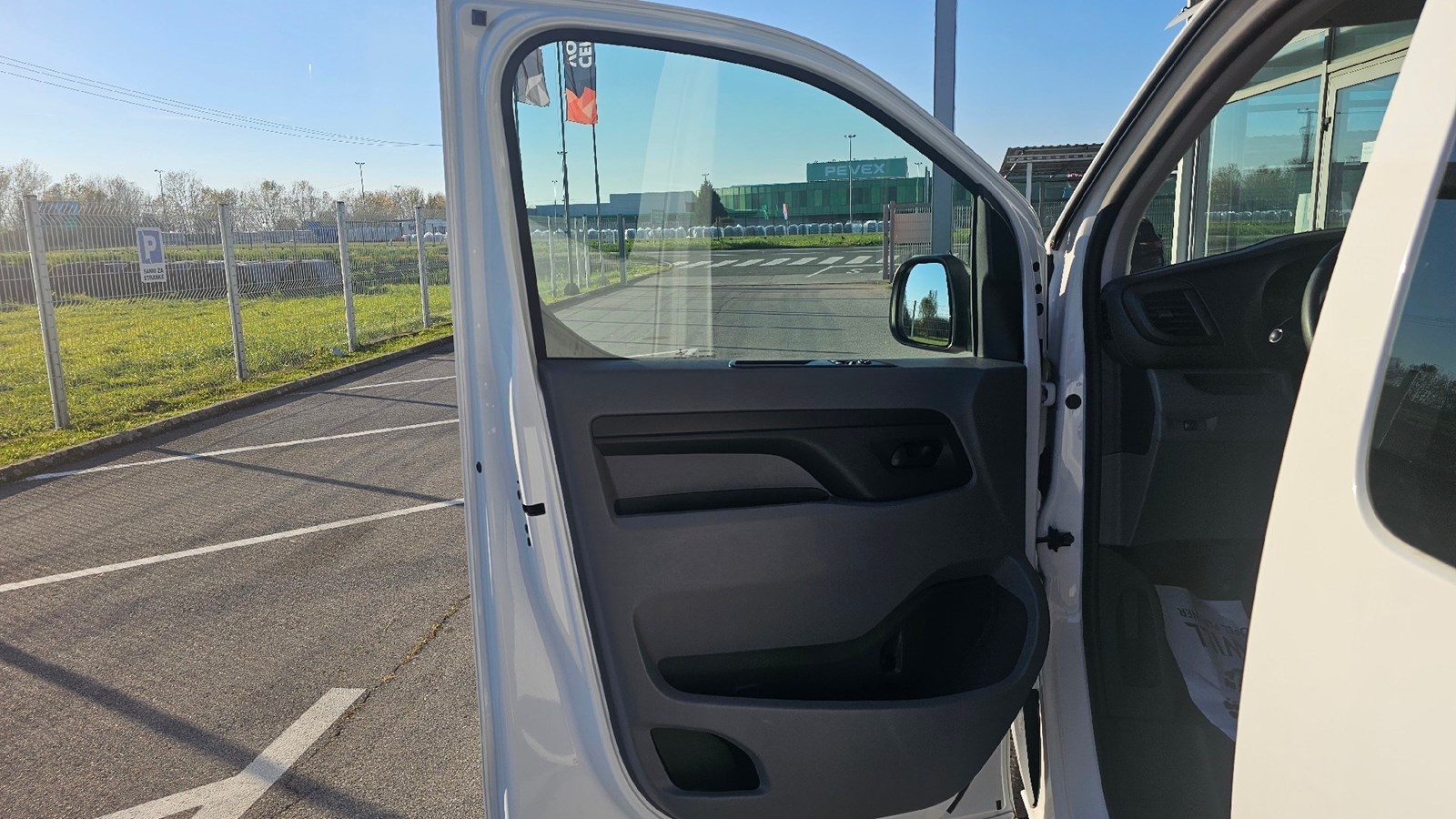 2022 Opel Vivaro — fotografija 15