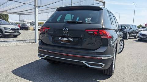 2023 Volkswagen Tiguan — sličica 8