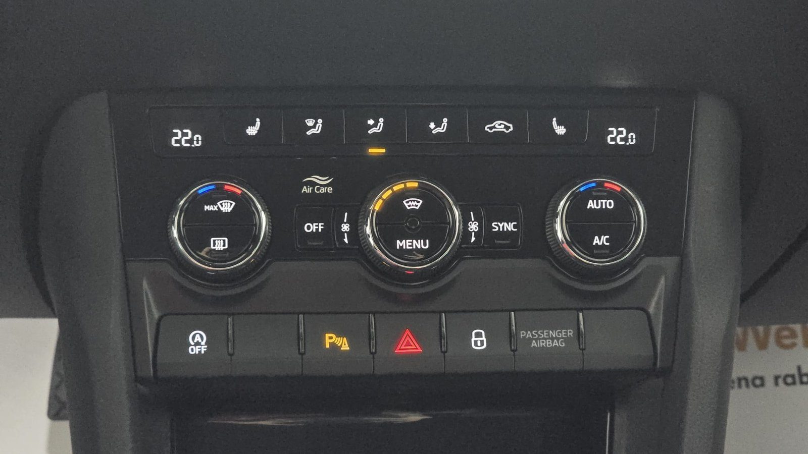 2022 Škoda Karoq — fotografija 21