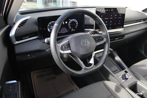 2026 Volkswagen T-Roc — sličica 9