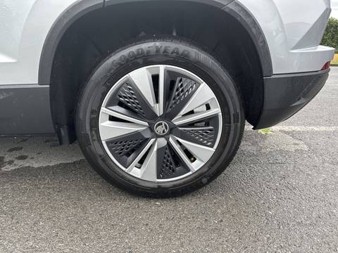 2023 Škoda Karoq — sličica 17