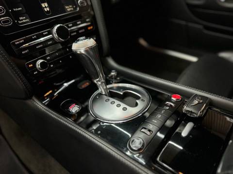 2007 Bentley Flying Spur — sličica 10