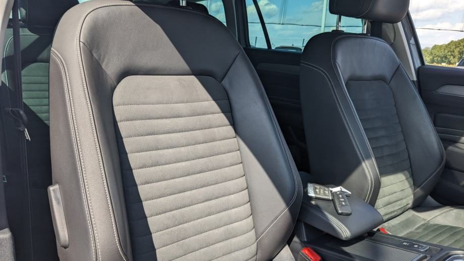 2023 Volkswagen Passat — fotografija 25