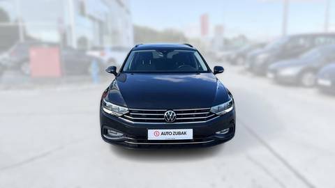 2021 Volkswagen Passat Variant — sličica 2