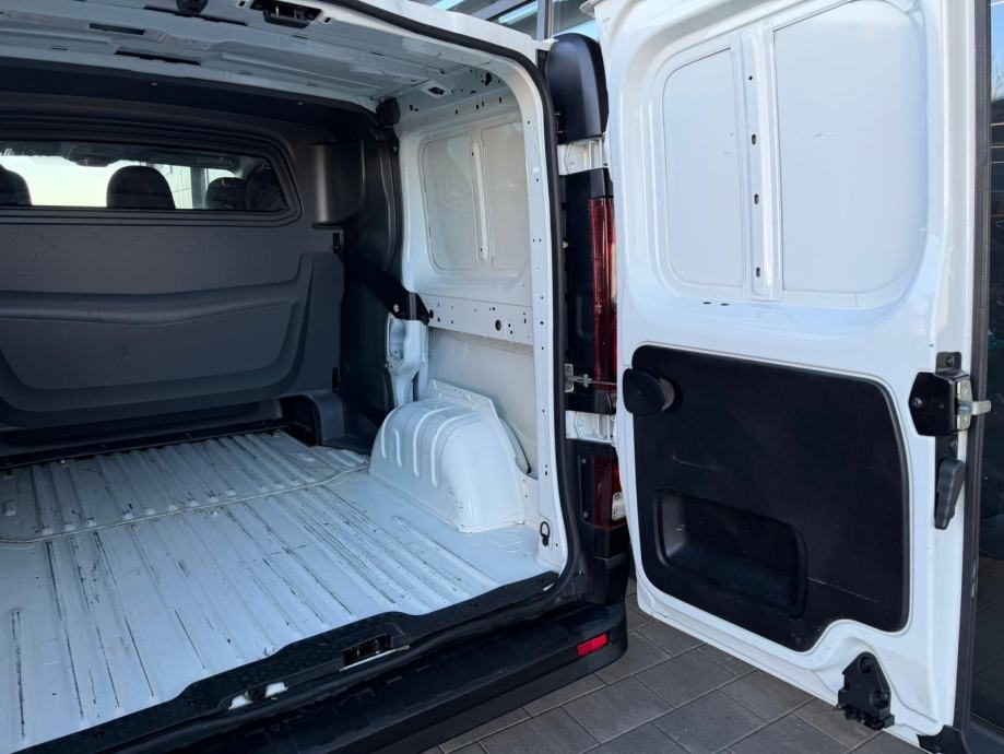 2019 Opel Vivaro — fotografija 26