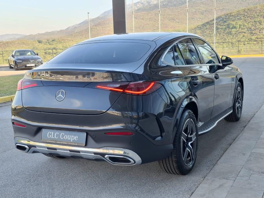 2026 Mercedes-Benz GLC — fotografija 5