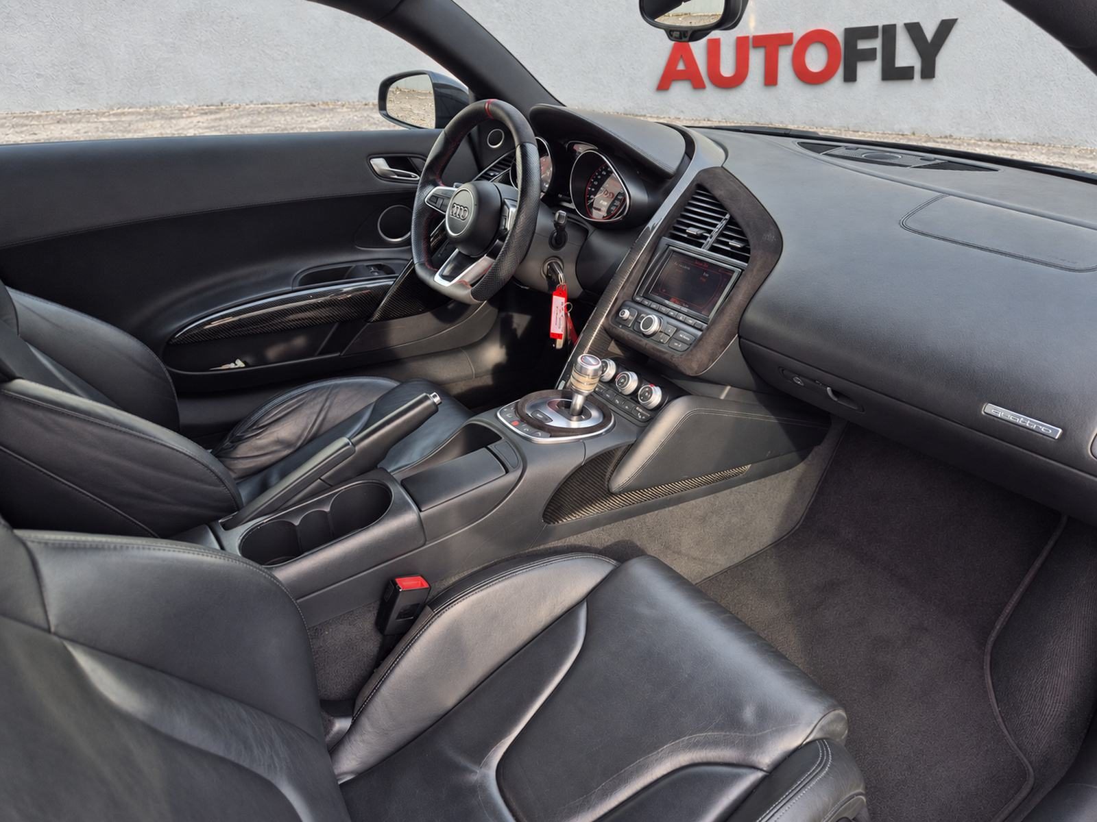 2010 Audi R8 — fotografija 15