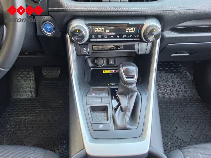 2022 Toyota RAV4 — fotografija 10