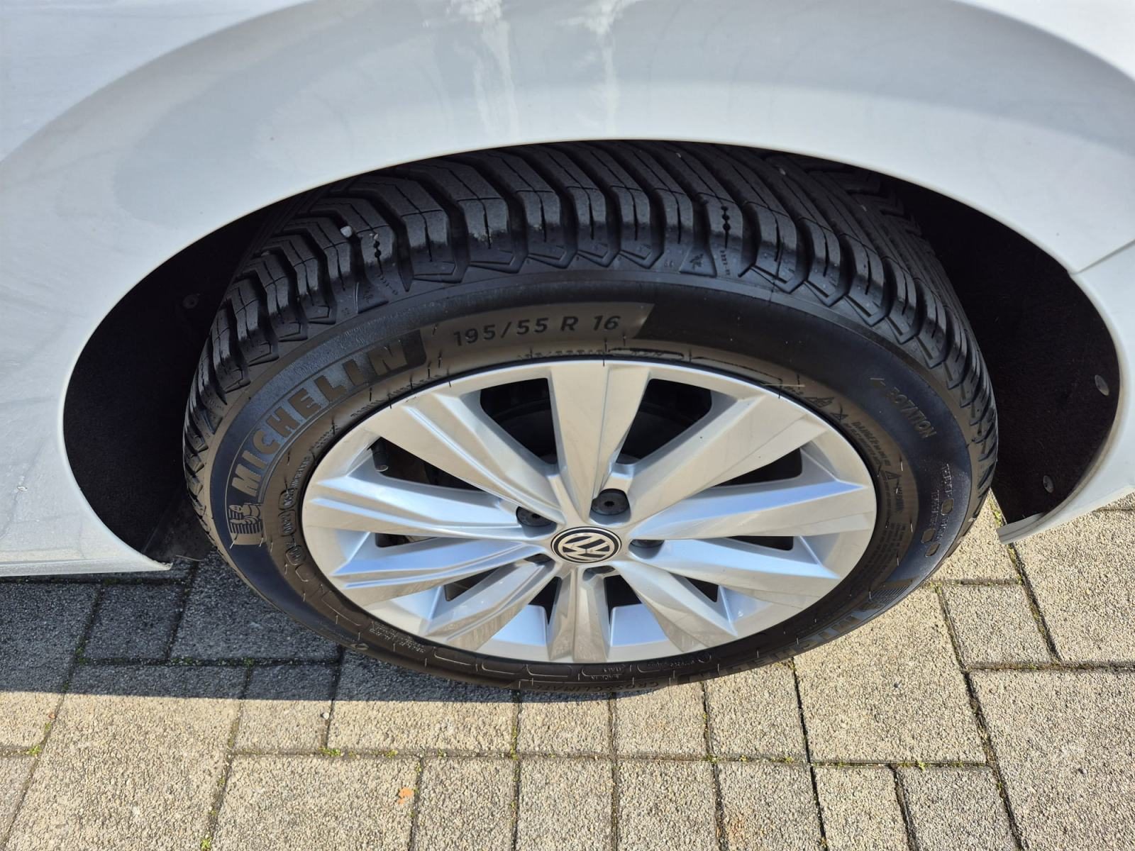 Volkswagen Polo — fotografija 28