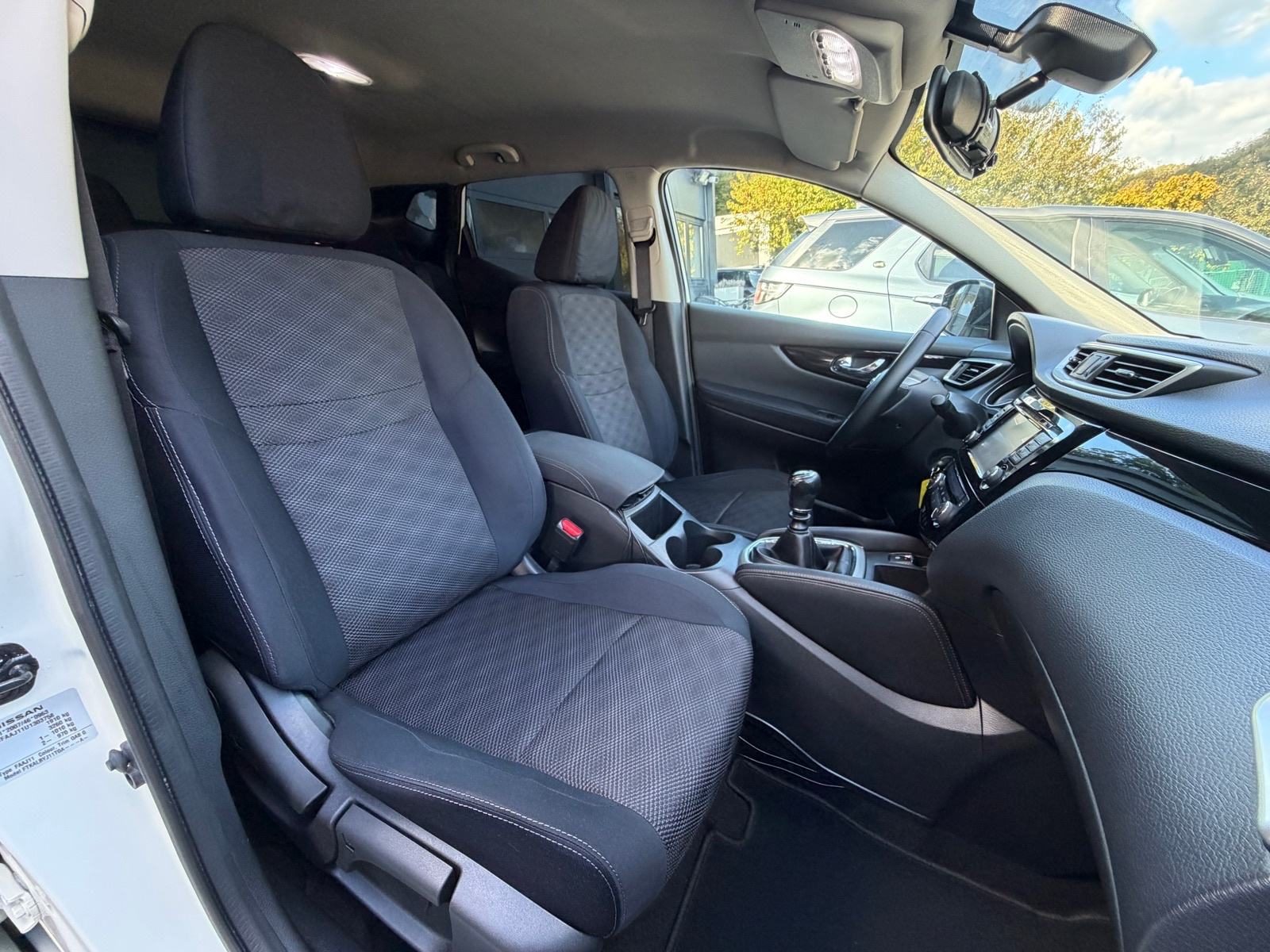 2015 Nissan Qashqai — fotografija 6
