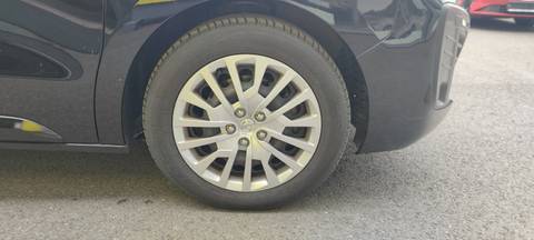 2023 Opel Zafira — sličica 10