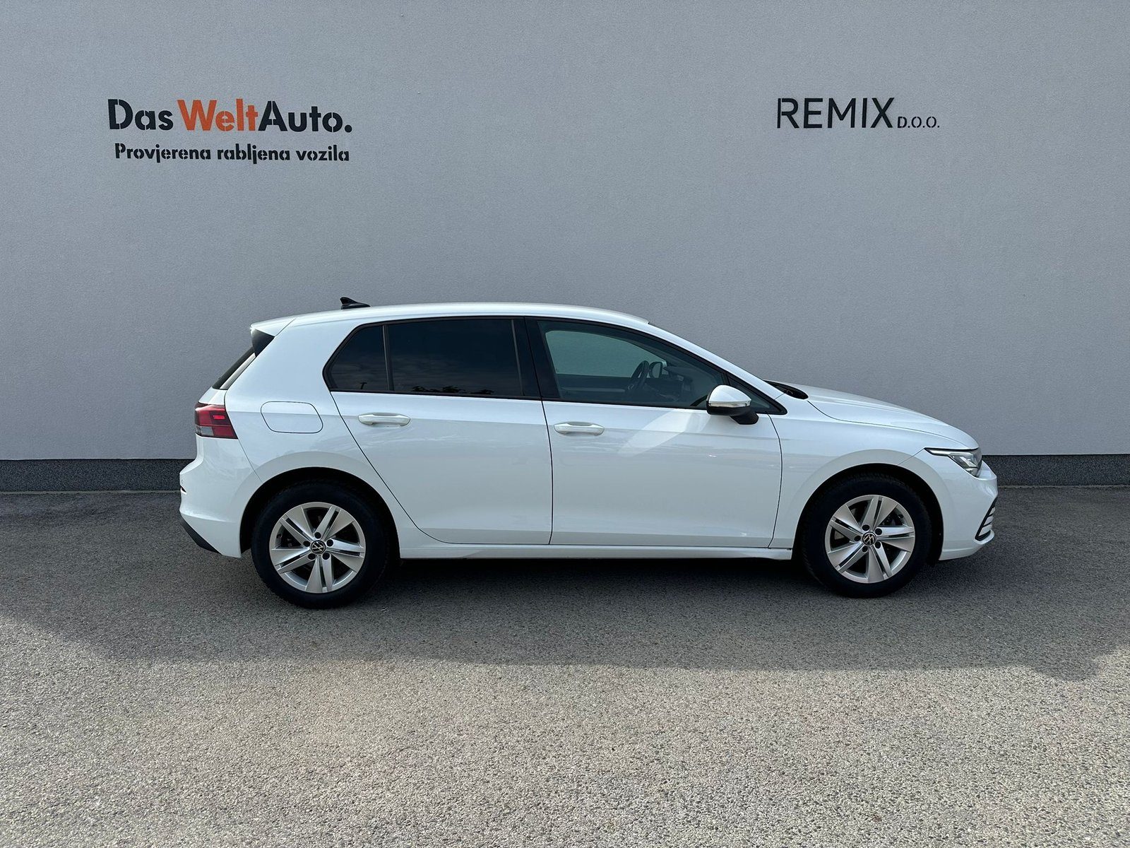 2022 Volkswagen Golf — fotografija 4