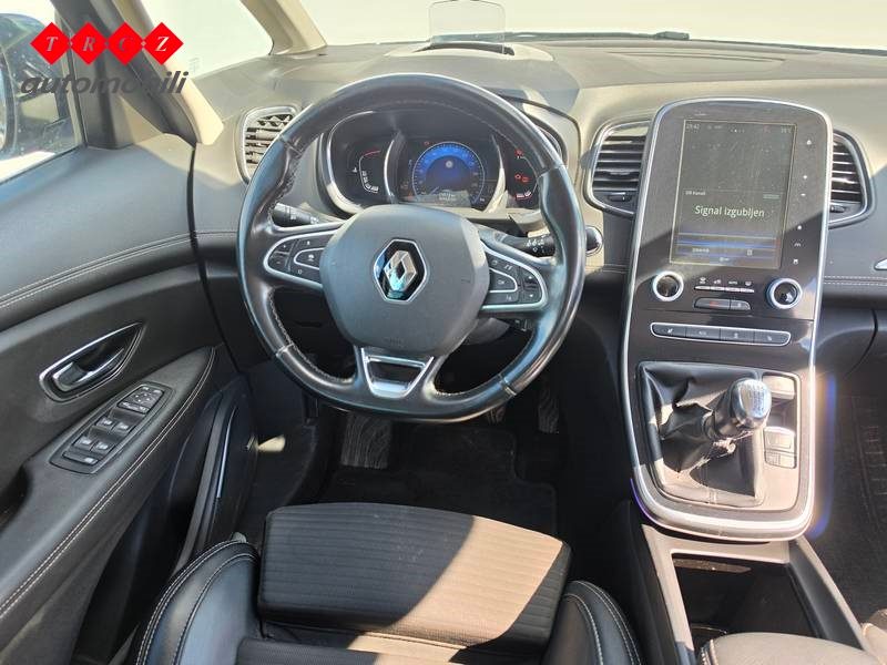 2017 Renault Scenic — fotografija 9