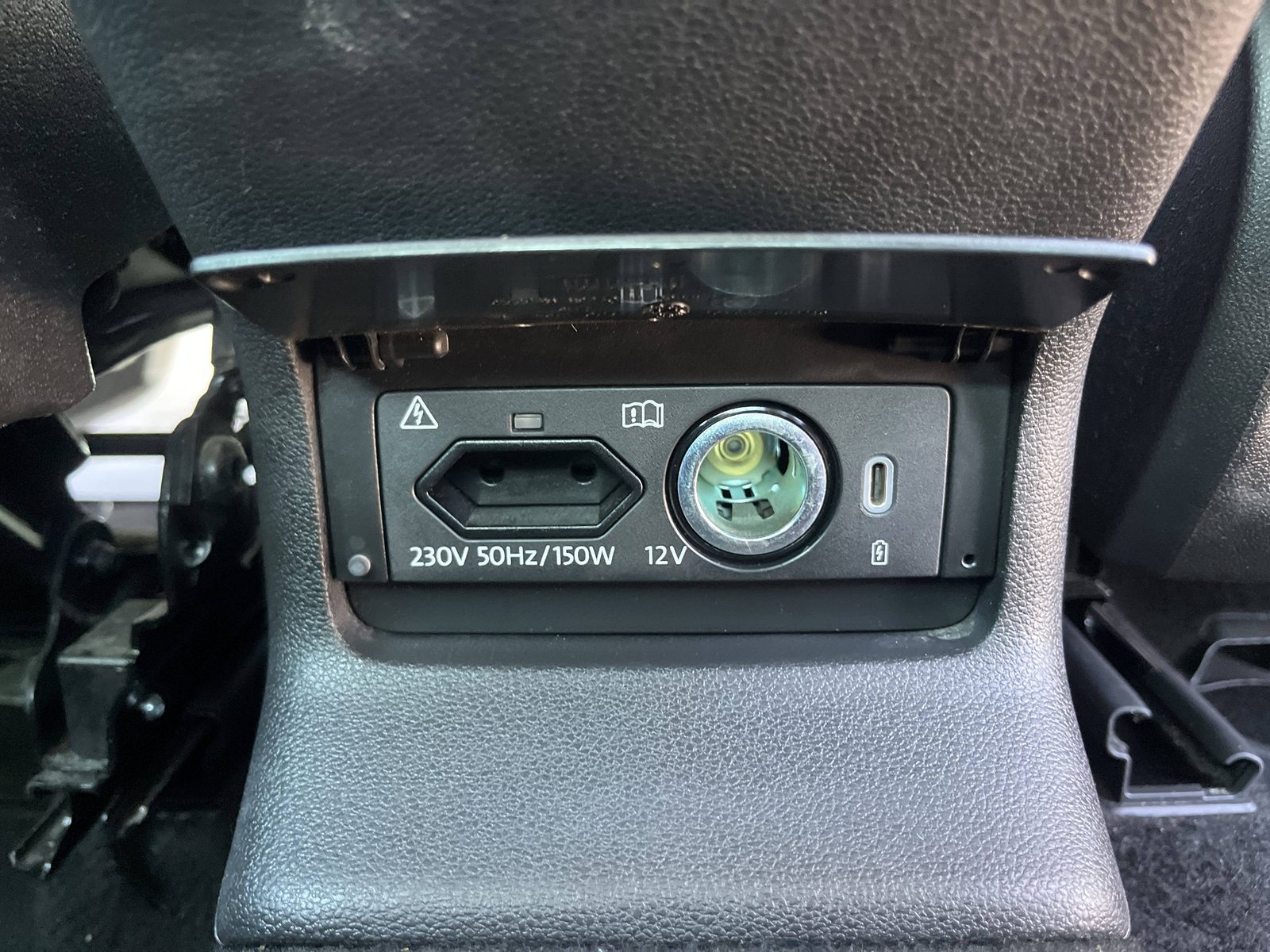 2024 Škoda Karoq — fotografija 23