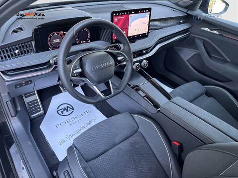 2026 Škoda Superb Combi Sportline — sličica 10