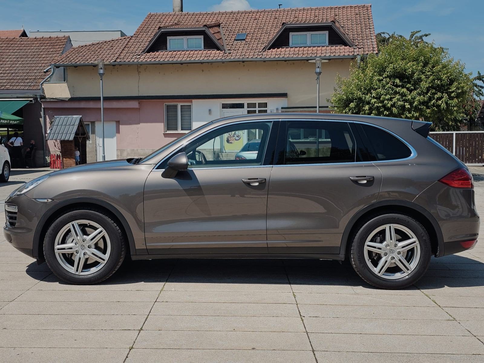 2011 Porsche Cayenne — fotografija 4