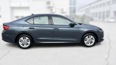2021 Škoda Octavia — sličica 8