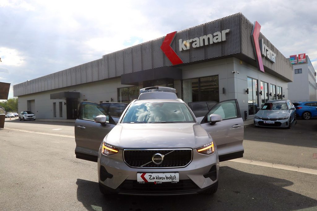 2026 Volvo XC40 — fotografija 14