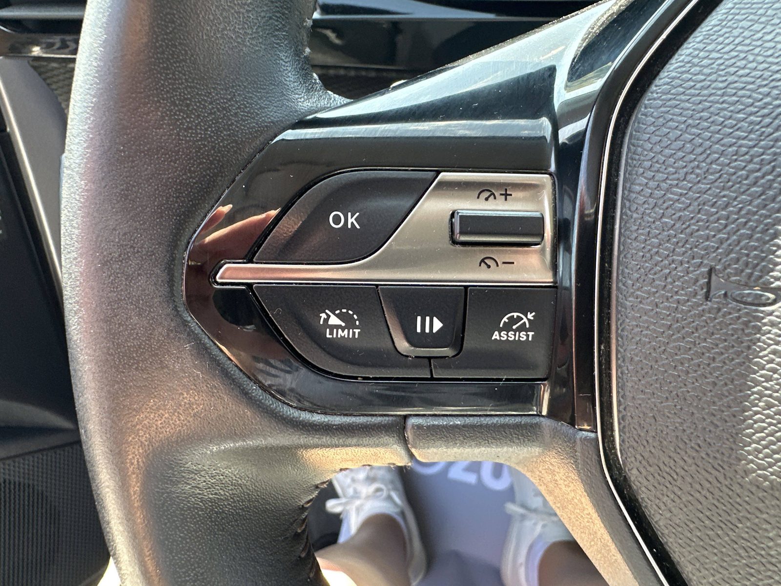 2022 Peugeot 308 — fotografija 26