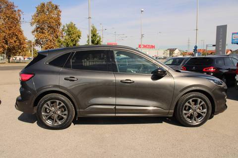 2023 Ford Kuga — sličica 4