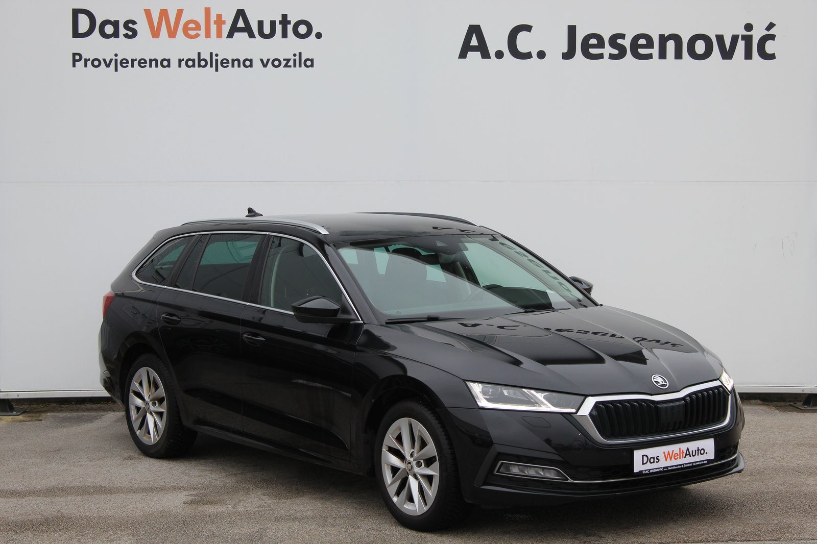 2022 Škoda Octavia Combi — fotografija 3