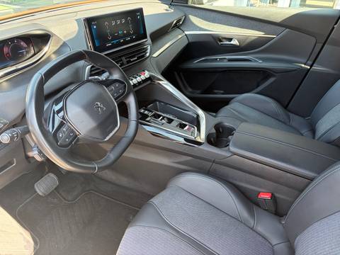 2023 Peugeot 5008 — sličica 9