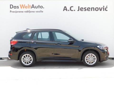 2022 BMW X1 — sličica 4