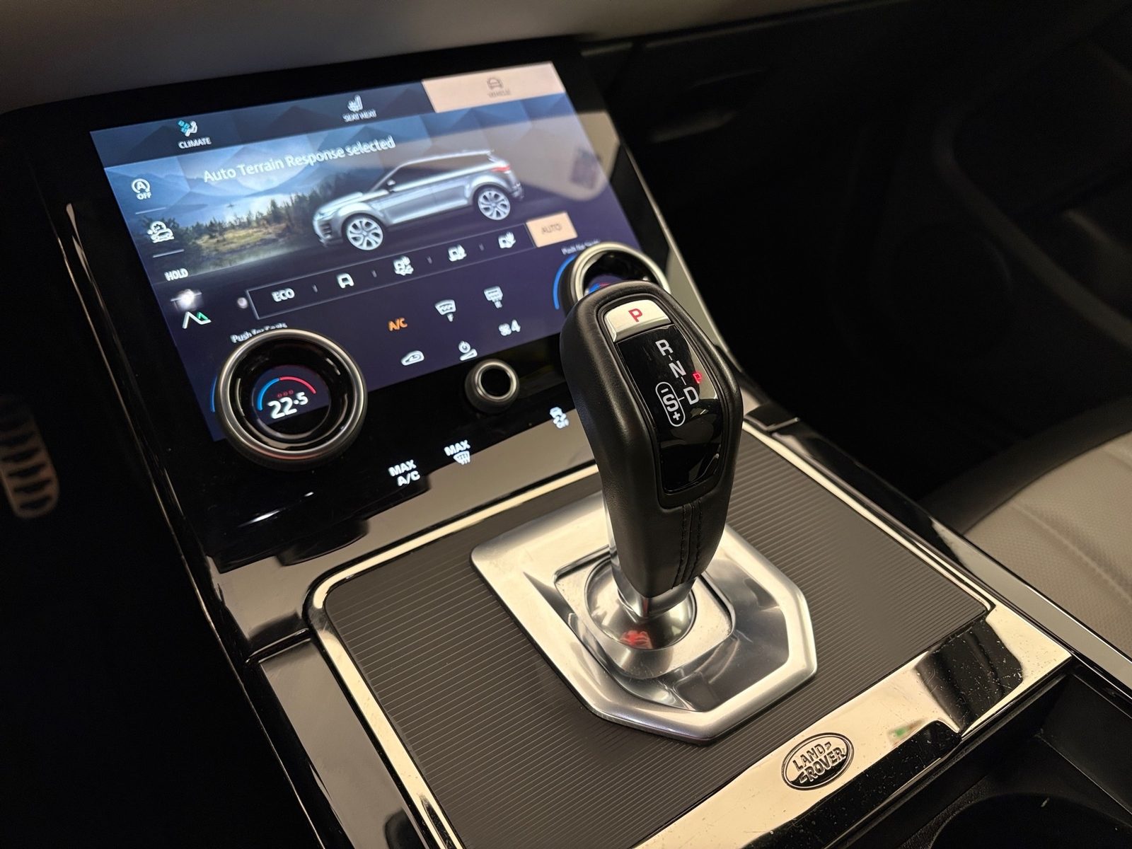 2023 Land Rover Range Rover Evoque — fotografija 24