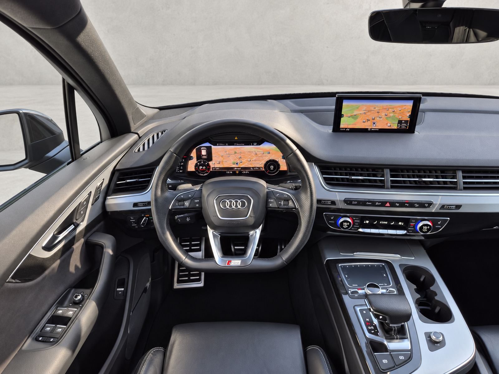 2017 Audi Q7 S line — fotografija 16