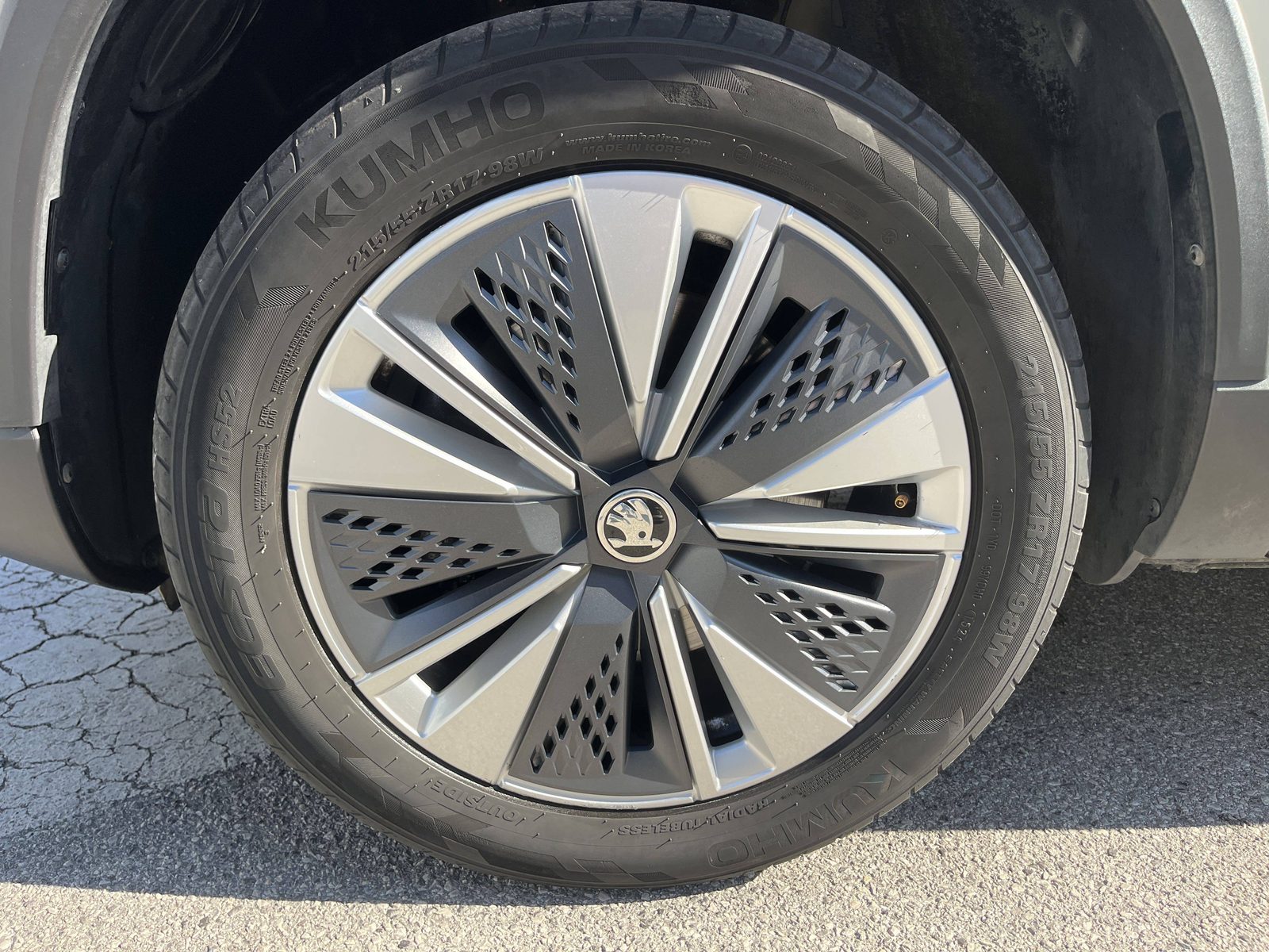 2024 Škoda Karoq — fotografija 16