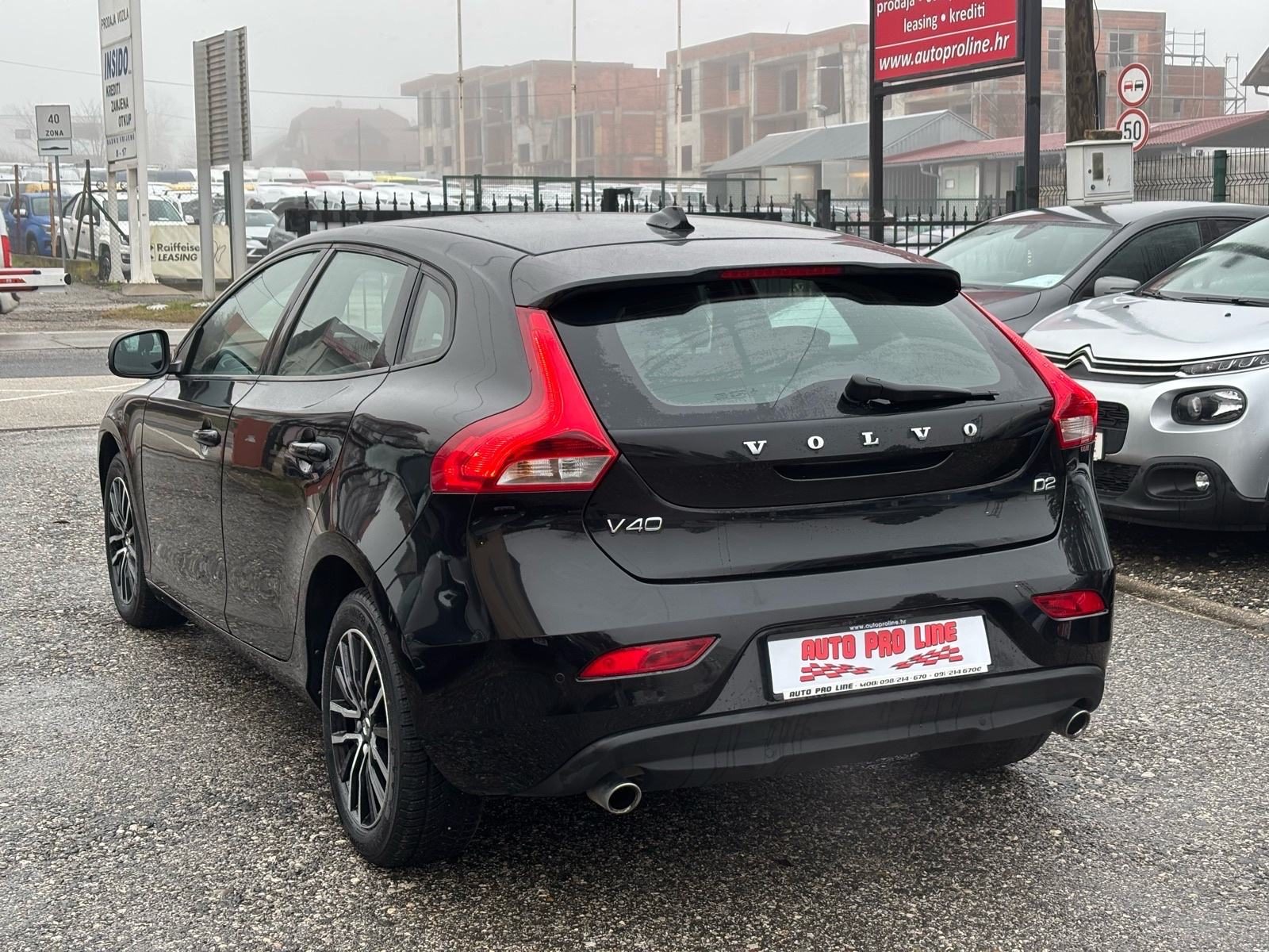 2019 Volvo V40 — fotografija 5