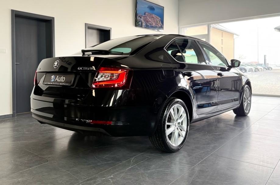 2018 Škoda Octavia — fotografija 6