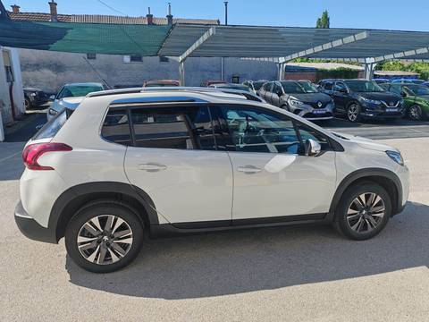 2018 Peugeot 2008 — sličica 6