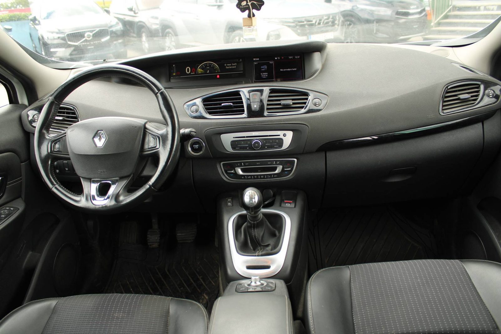 2016 Renault Scenic — fotografija 9