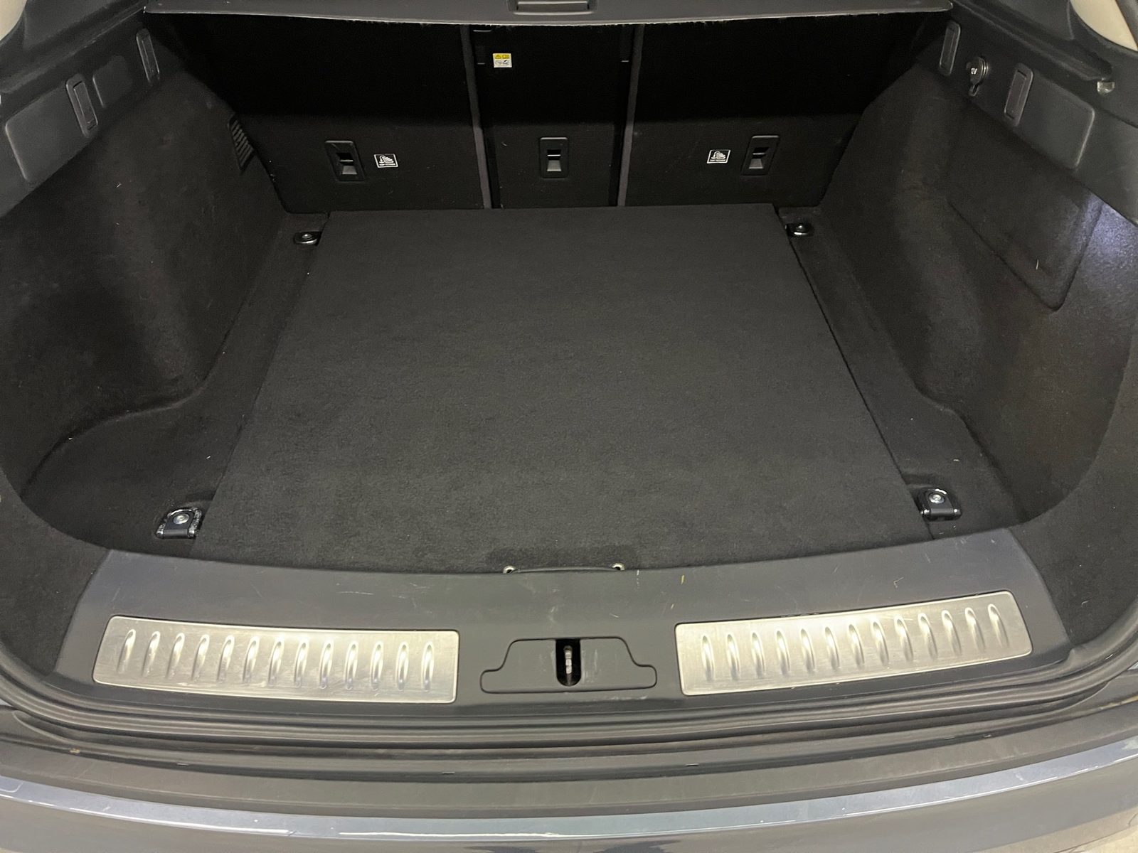 2018 Land Rover Range Rover Velar — fotografija 12