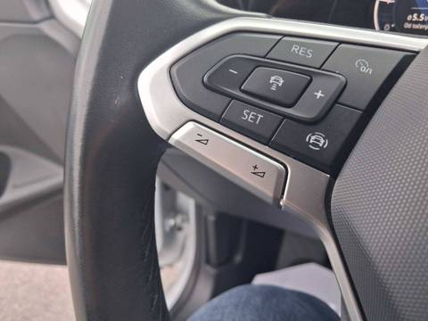 2024 Volkswagen Golf — sličica 24