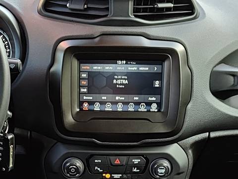 2024 Jeep Renegade — sličica 19