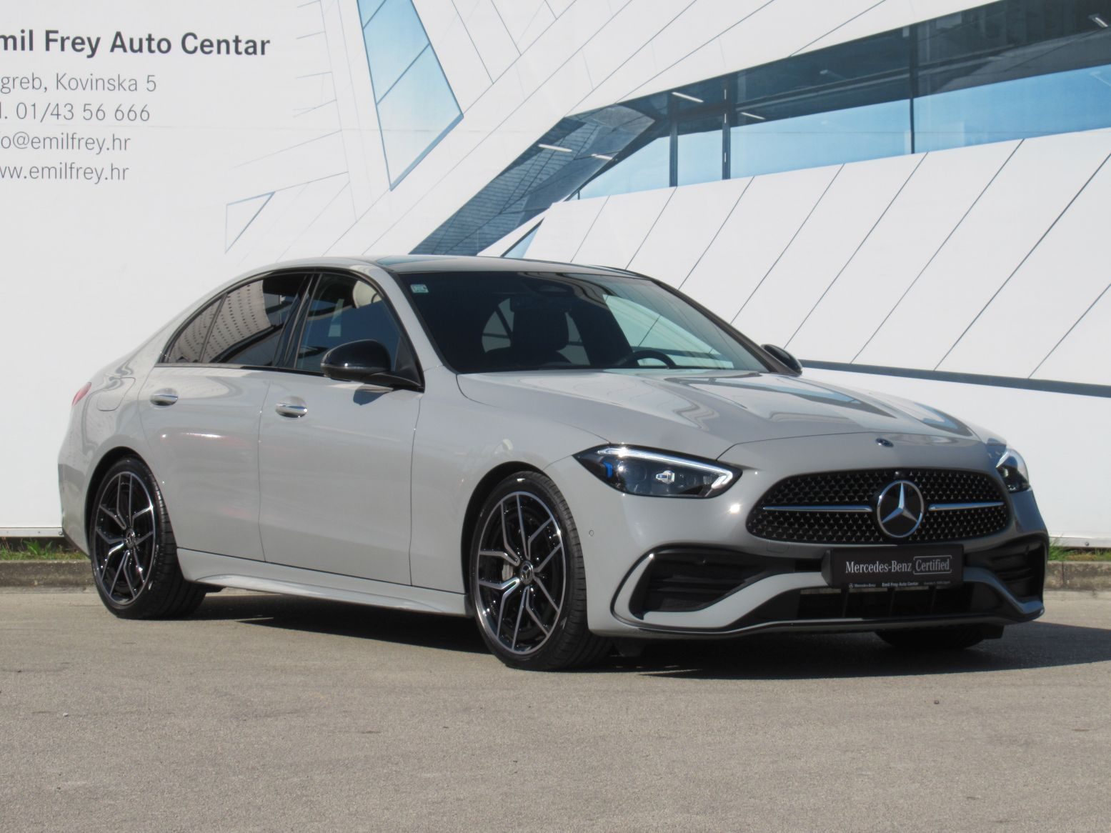 2025 Mercedes-Benz C-klasa — fotografija 4