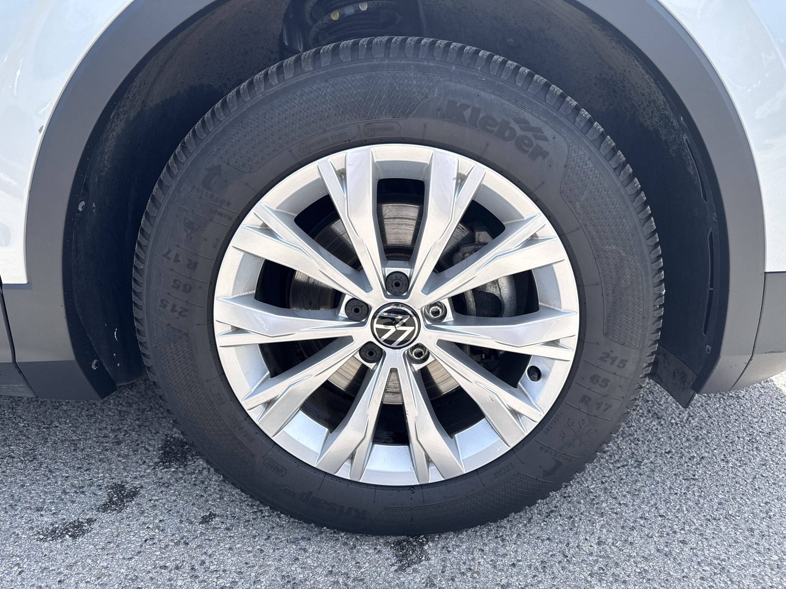 2023 Volkswagen Tiguan — fotografija 19