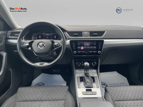 2021 Škoda Superb — sličica 12