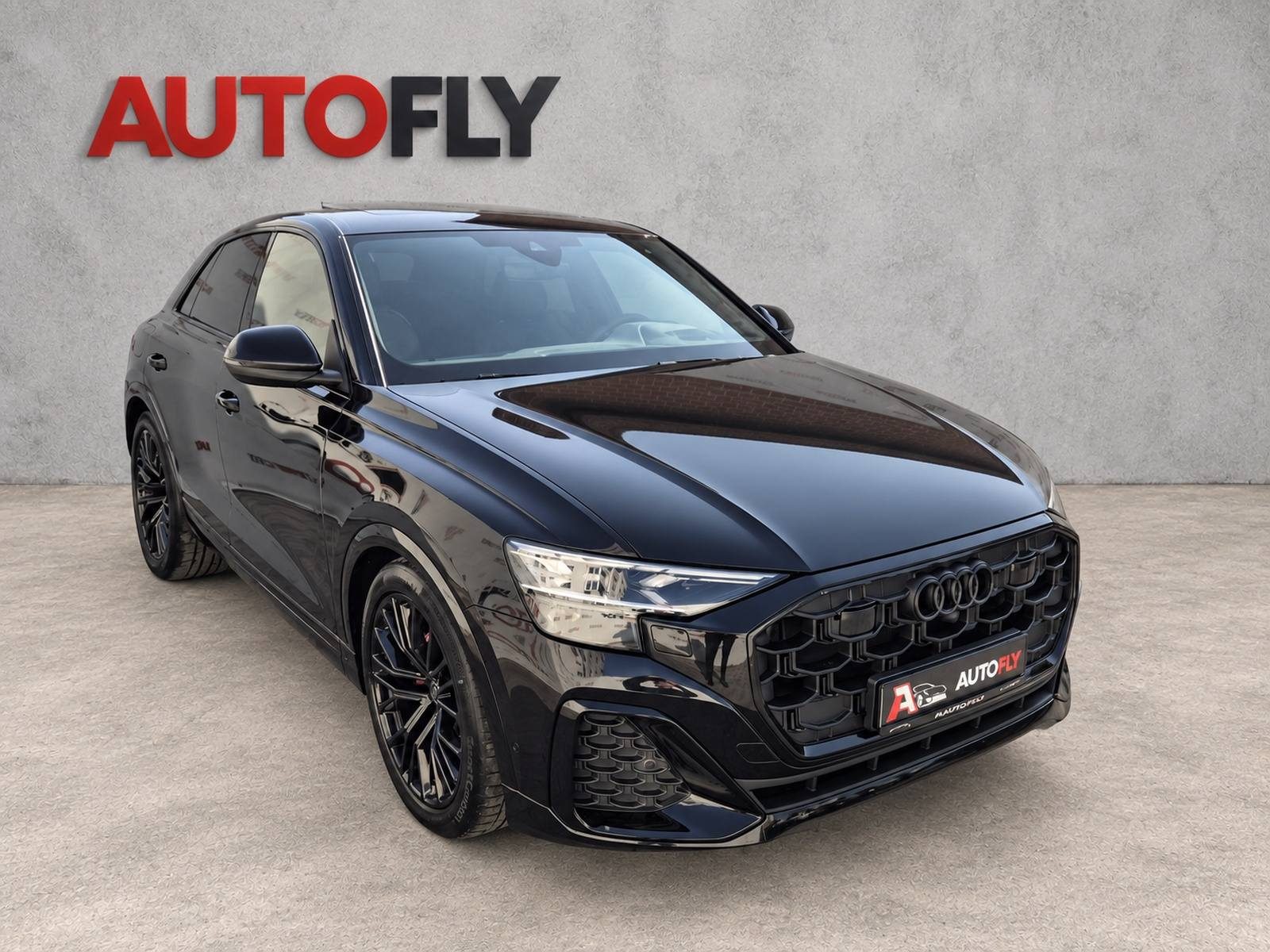 2024 Audi Q8 S line — fotografija 3