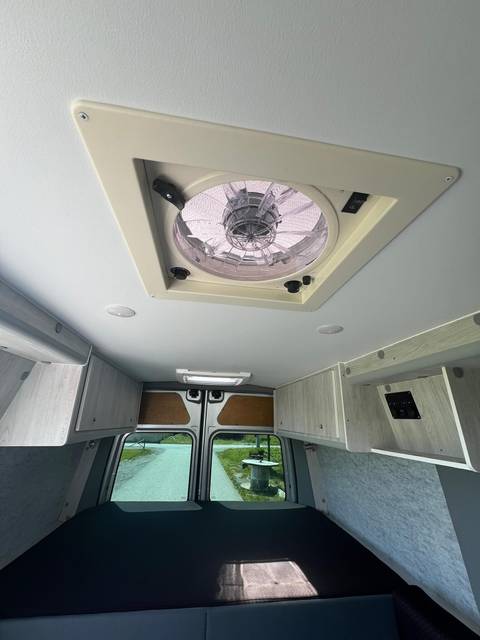 2018 Renault Master BudgetVan 55 — sličica 10