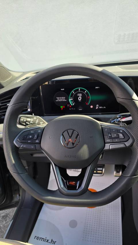 2026 Volkswagen Tiguan — sličica 12