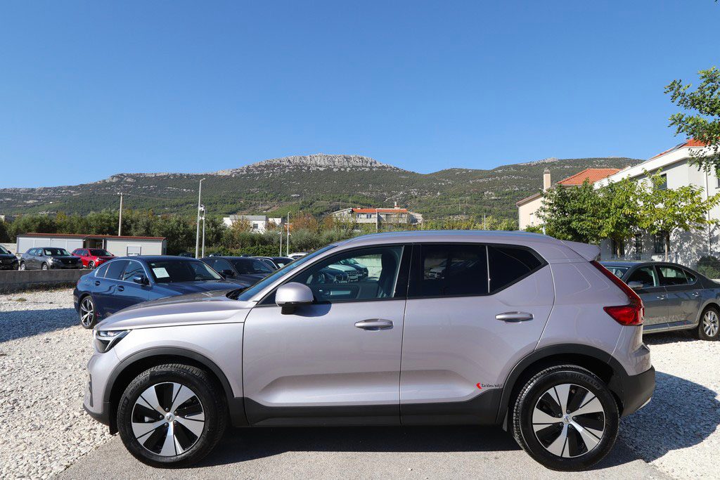 2026 Volvo XC40 — fotografija 3