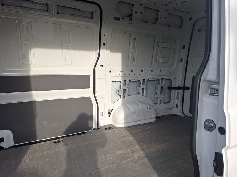 2022 Volkswagen Crafter — fotografija 10