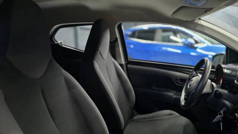 2022 Toyota Aygo — sličica 27