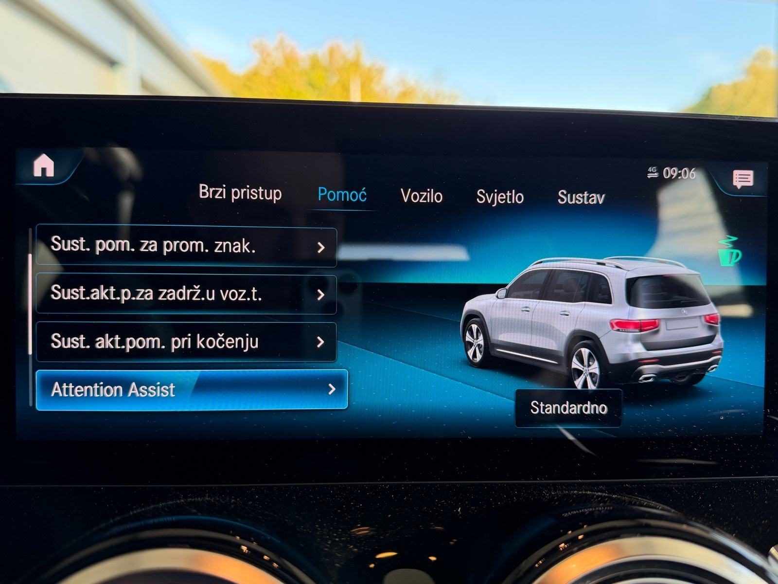 2021 Mercedes-Benz GLB — fotografija 21