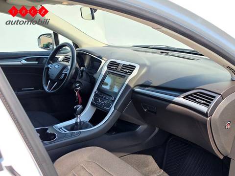 2017 Ford Mondeo — sličica 6